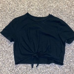 Cropped black tee